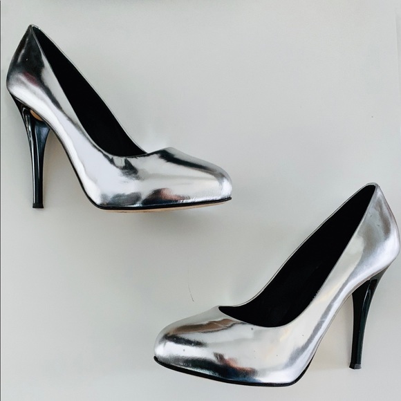 Guiseppe Zanotti Shoes - Giuseppe Zanotti Silver Mirrored Pumps 6.5